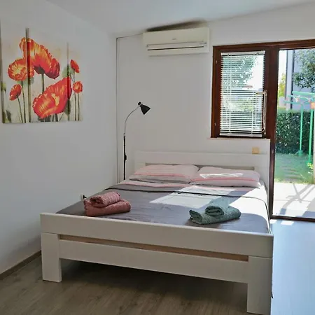 Jasna House With Apartment Umag