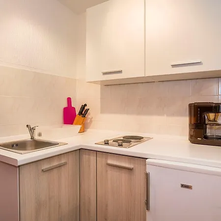 Jasna House With אומאג