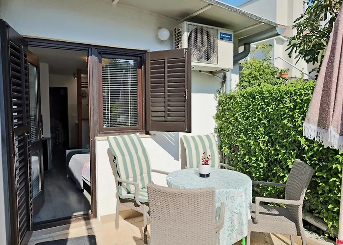 Jasna House With Apartman Umag
